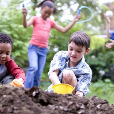 How To Transform Your Backyard Into Kids’ Play Zone